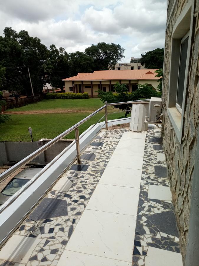 Crocodile Hotels And Restaurant Limited Kaduna Bagian luar foto